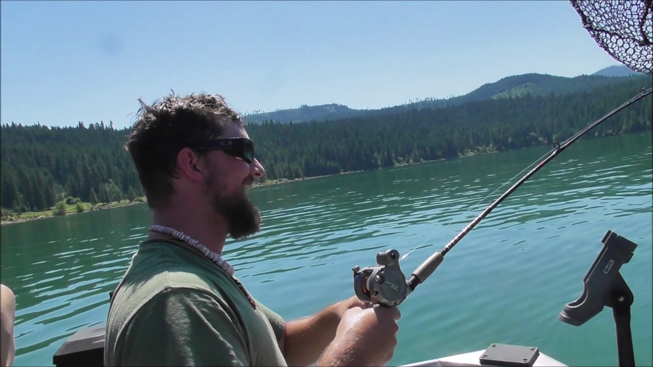 Dworshak reservoir fishing